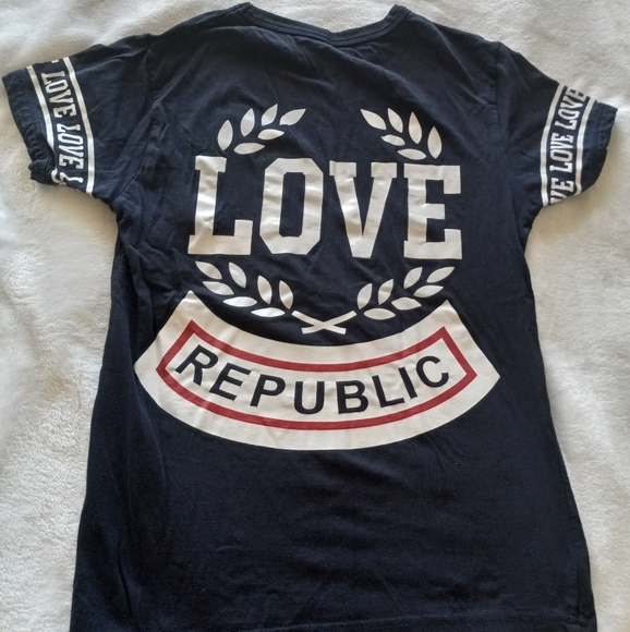 ON FIRE NAVY BLUE LOVE REPUBLIC SHORT SLEEVE SHIRT. WOMENS SIZE M. - Picture 2 of 12